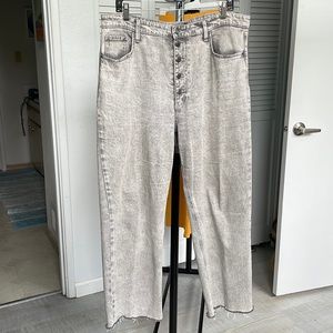 High waisted mom jeans